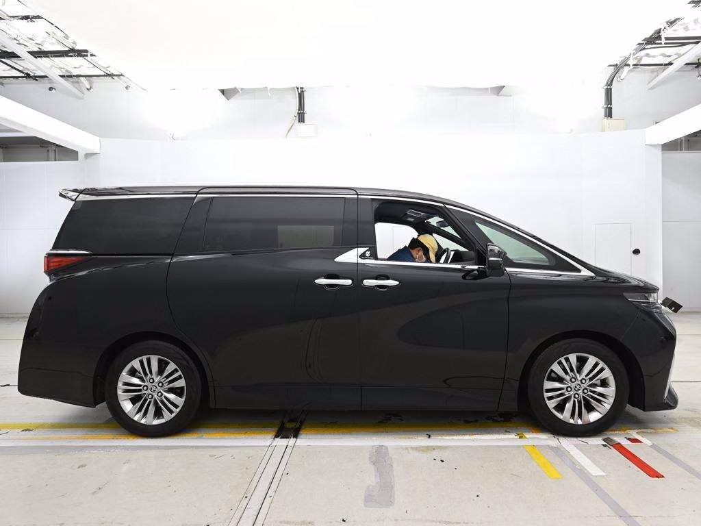 TOYOTA ALPHARD