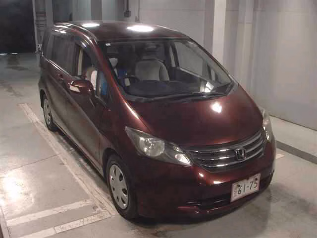 HONDA FREED