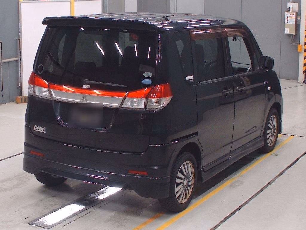 MITSUBISHI DELICA D:2