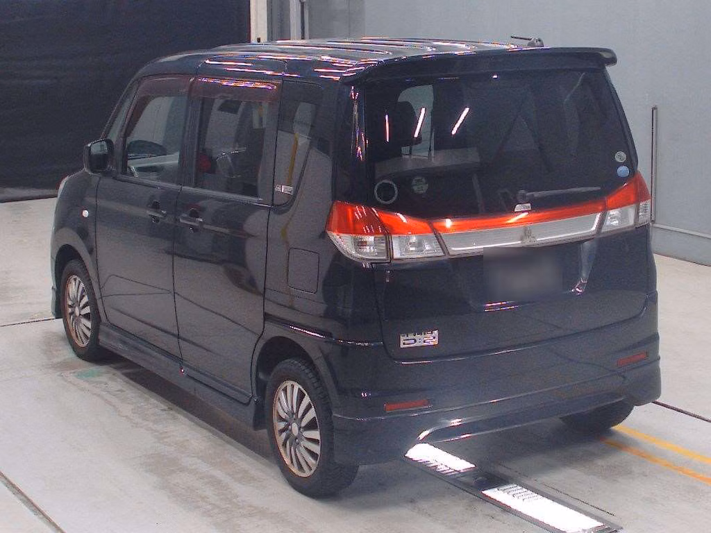 MITSUBISHI DELICA D:2