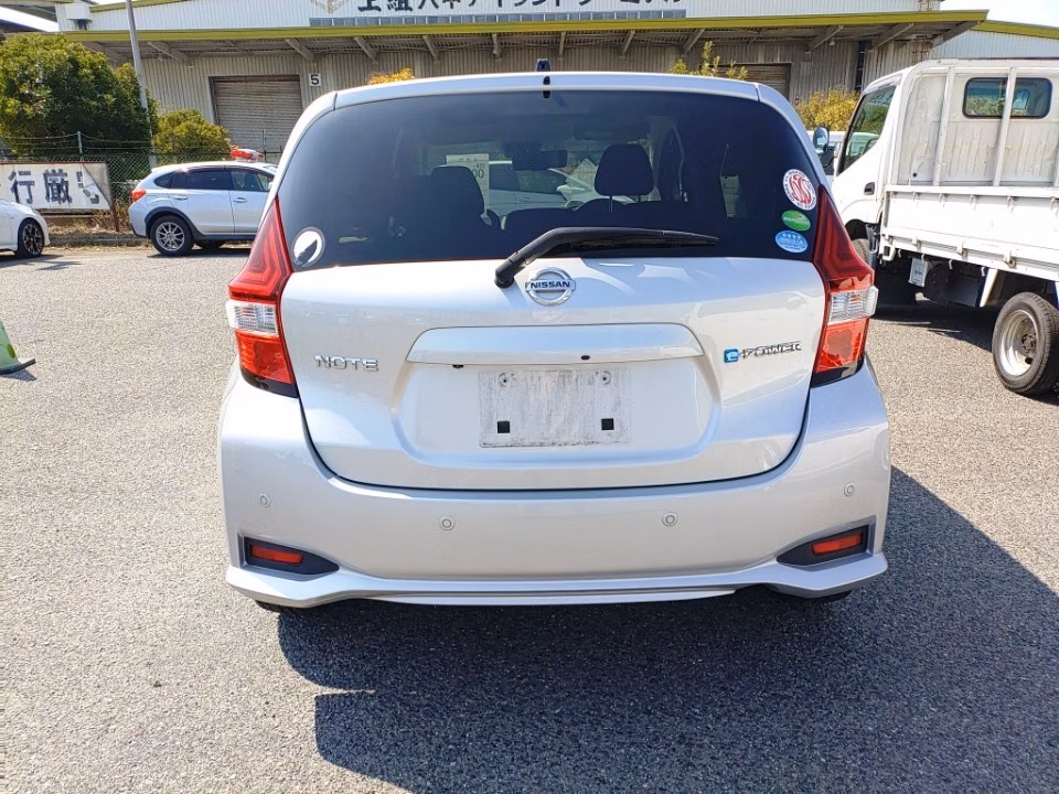 NISSAN NOTE