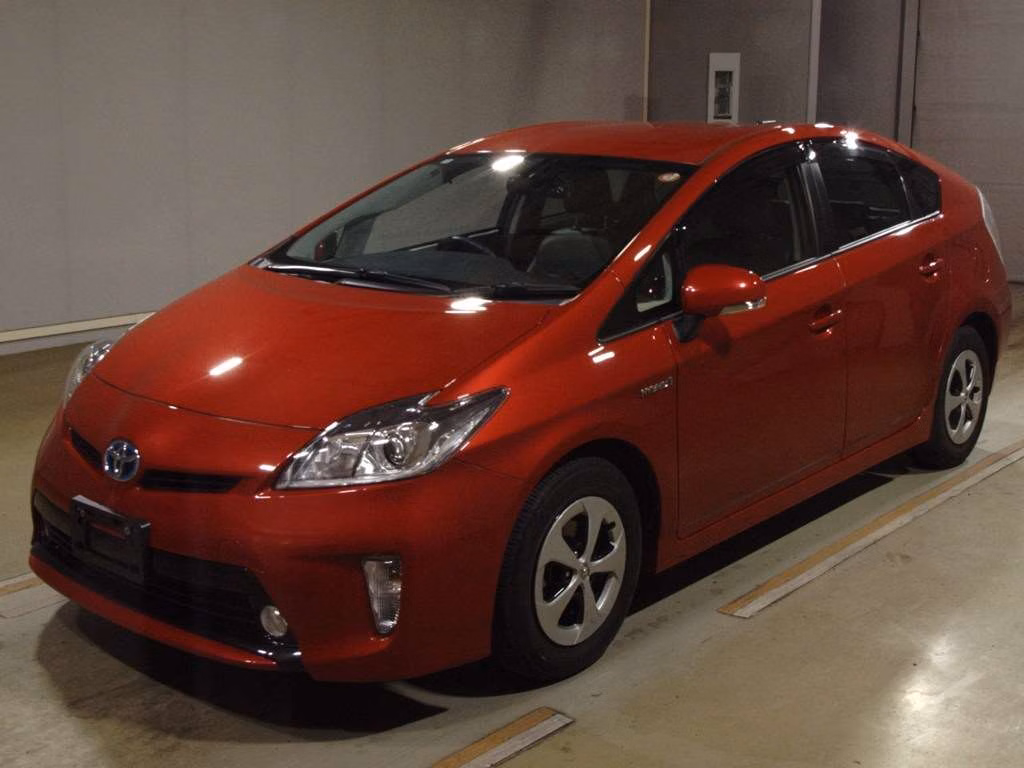 TOYOTA PRIUS