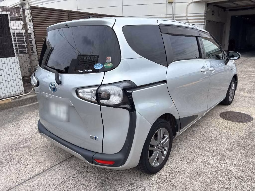 TOYOTA SIENTA