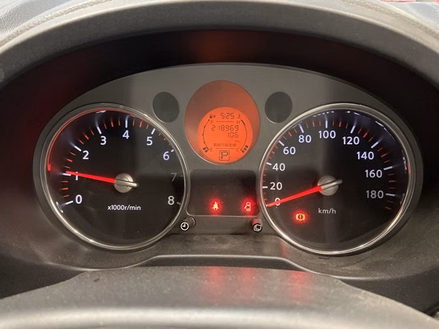 NISSAN X-TRAIL