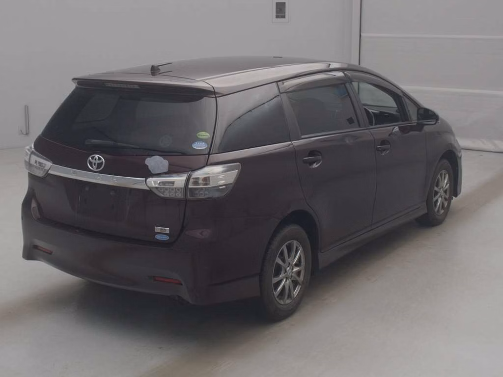 TOYOTA WISH