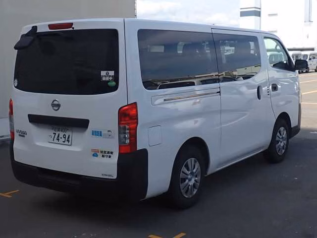 NISSAN NV350 CARAVAN