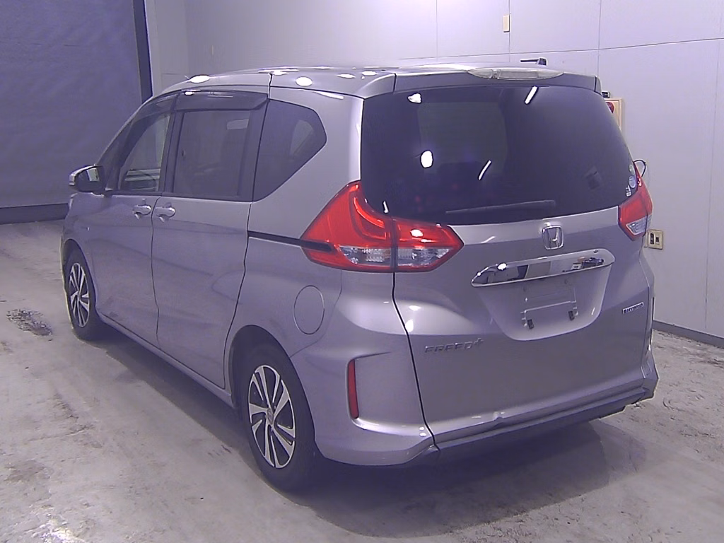 HONDA FREED+