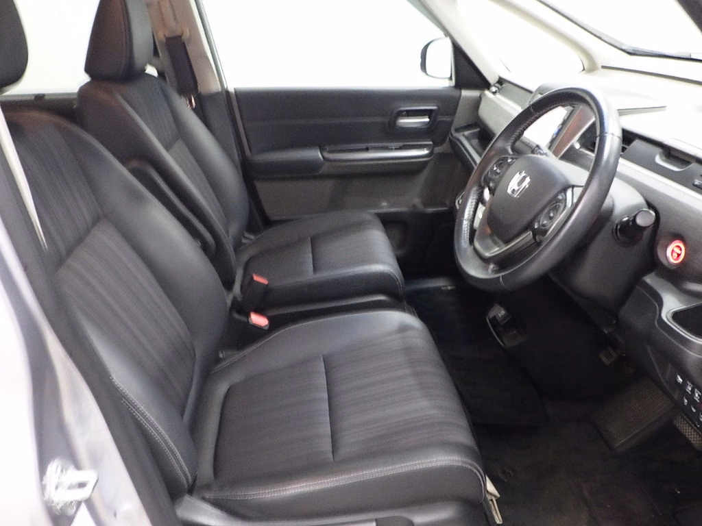 HONDA FREED+