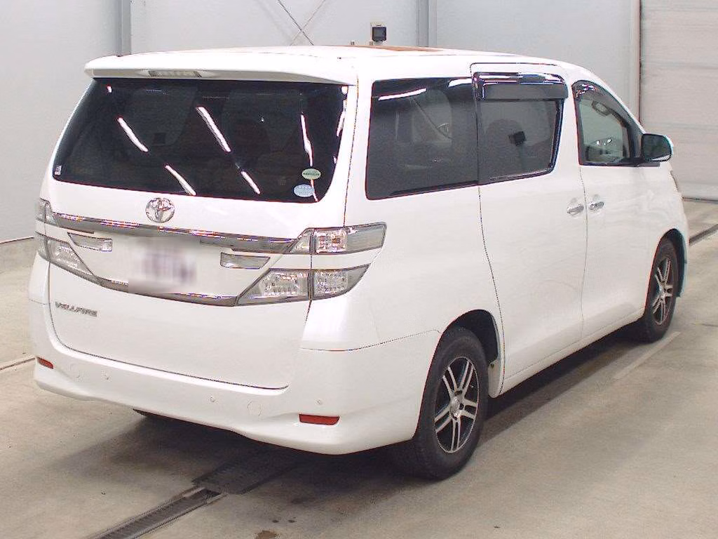 TOYOTA VELLFIRE