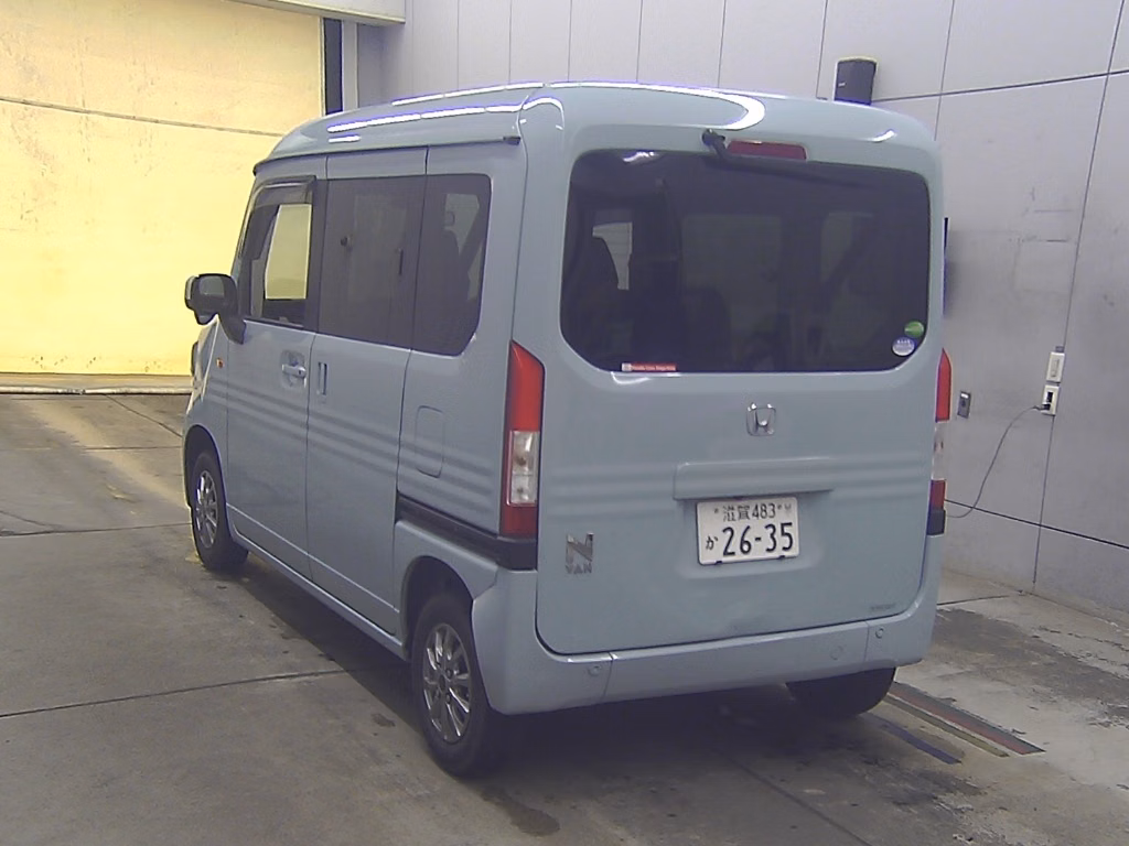 HONDA N-VAN