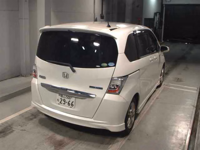 HONDA FREED