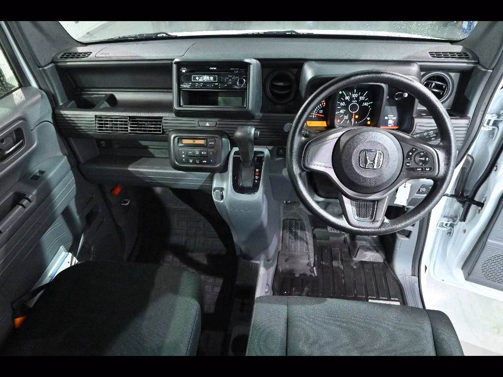 HONDA N-VAN