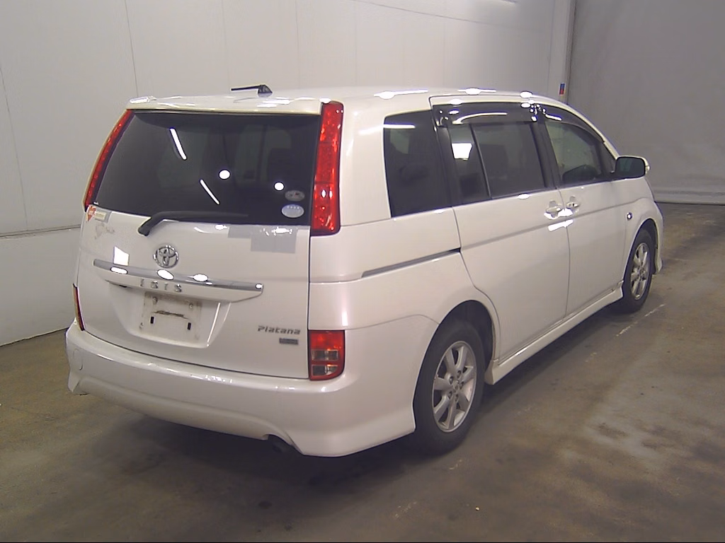 TOYOTA ISIS