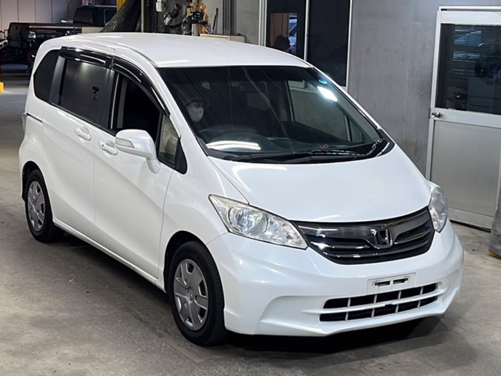 HONDA FREED