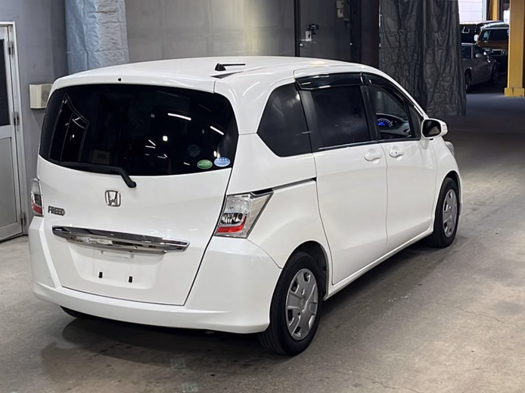 HONDA FREED