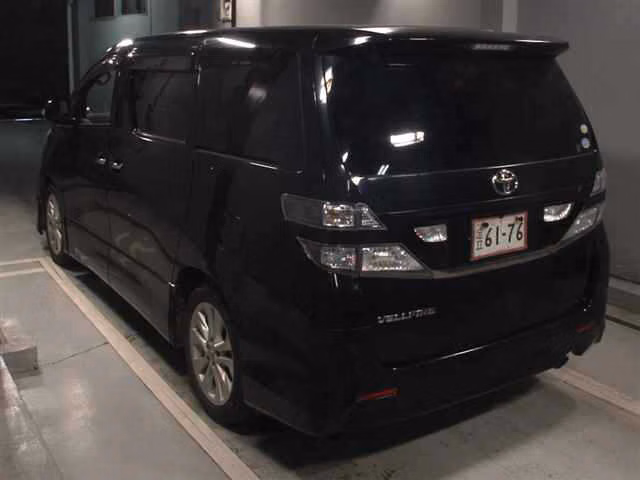 TOYOTA VELLFIRE