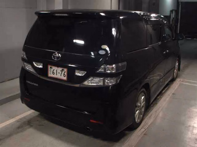 TOYOTA VELLFIRE