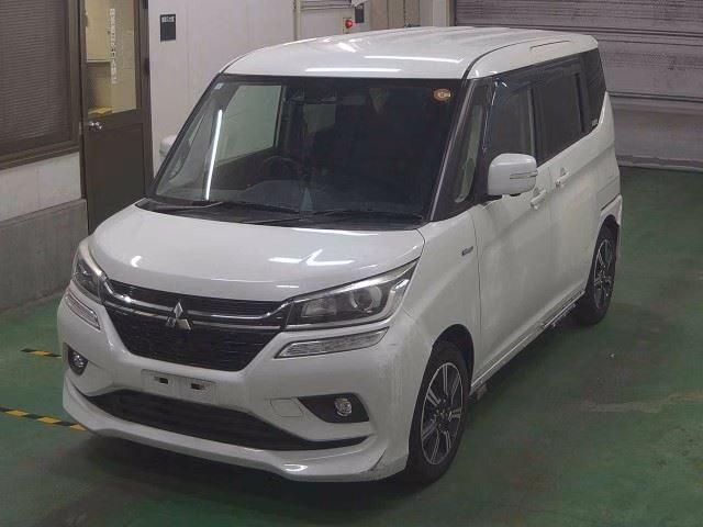 MITSUBISHI DELICA D:2
