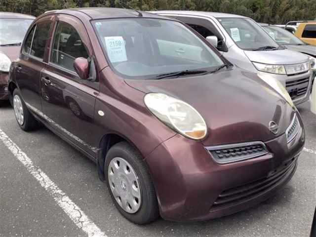 Nissan March