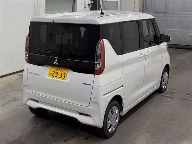 MITSUBISHI EK SPACE