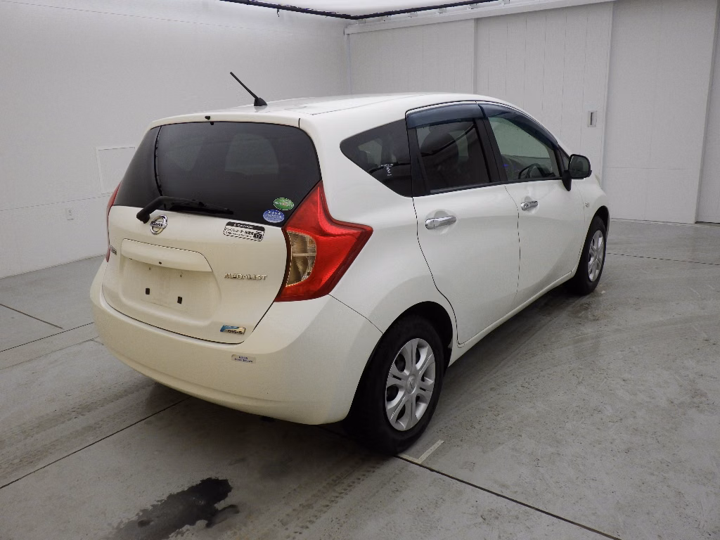 NISSAN NOTE