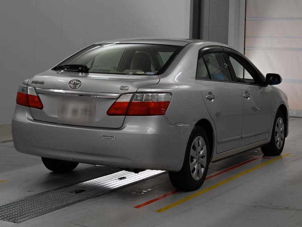 TOYOTA PREMIO