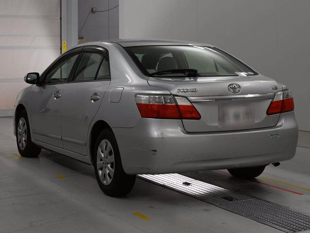TOYOTA PREMIO