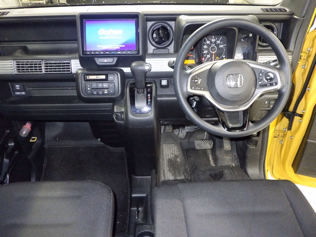 HONDA N-VAN