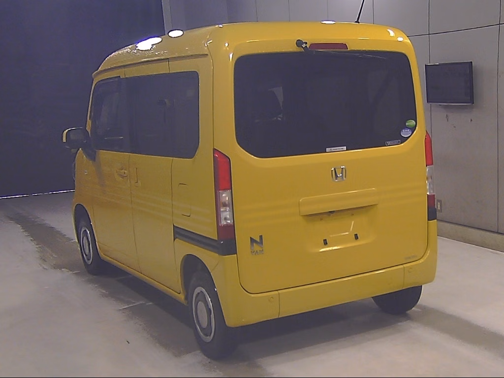 HONDA N-VAN