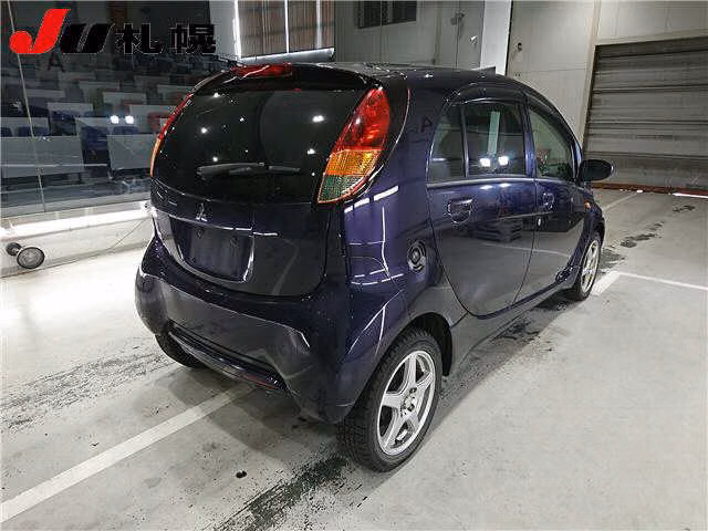 MITSUBISHI I