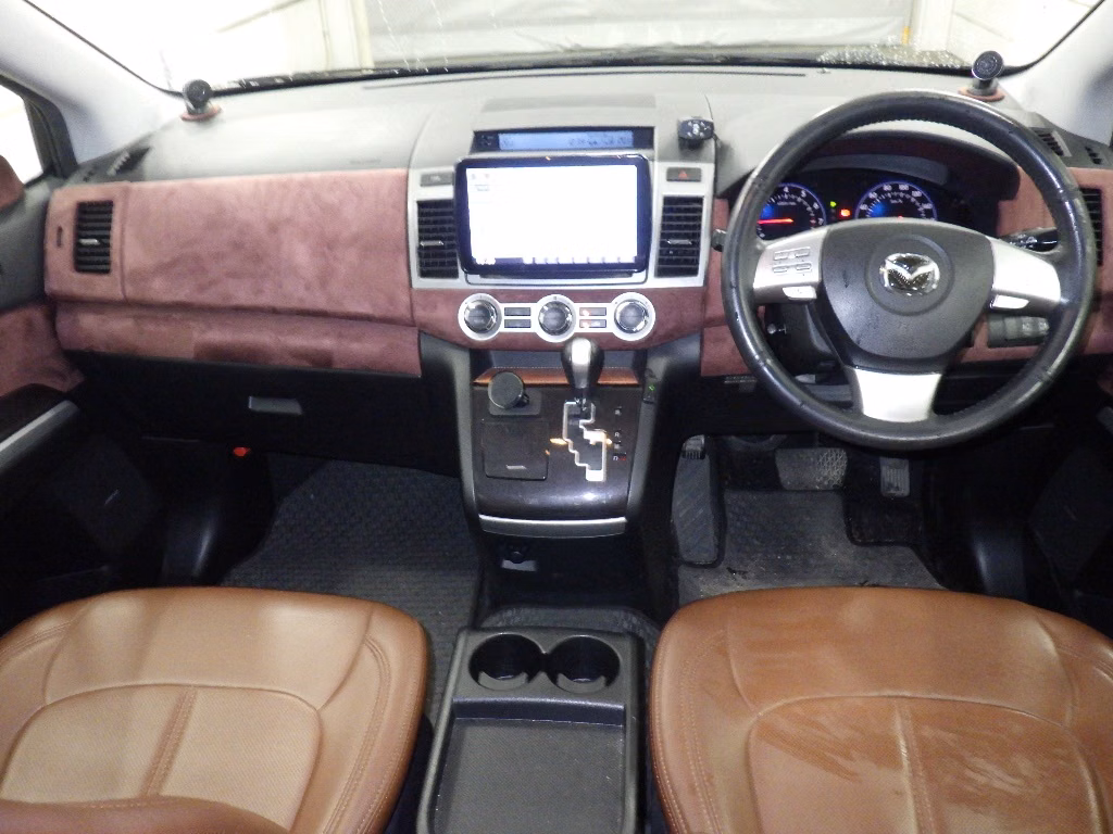 MAZDA MPV