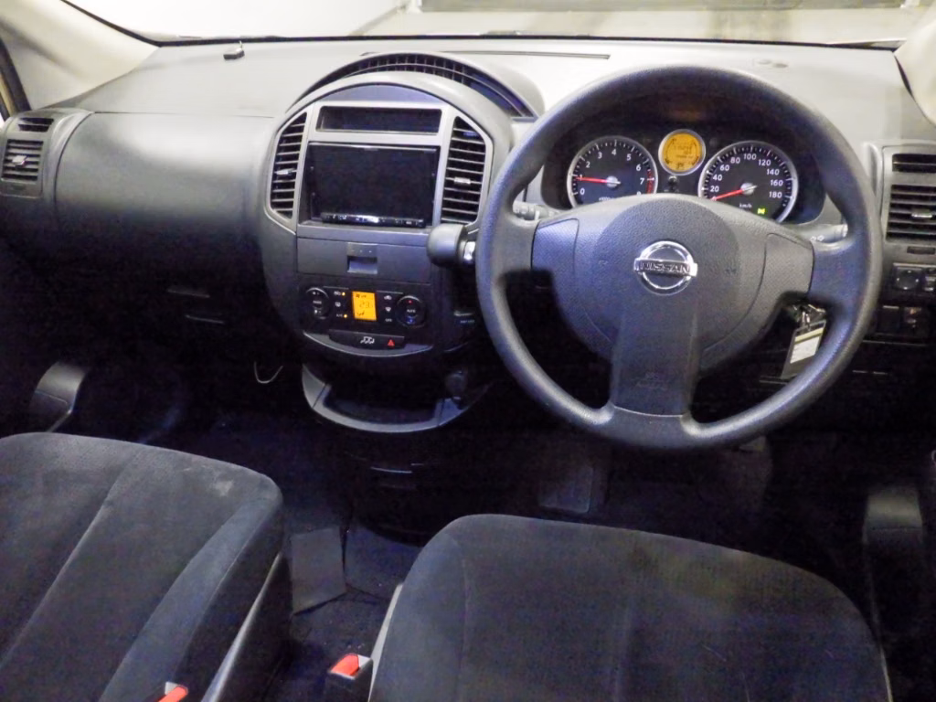 NISSAN LAFESTA
