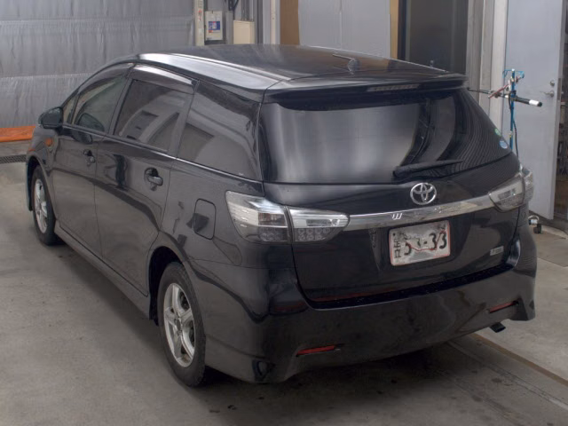 TOYOTA WISH