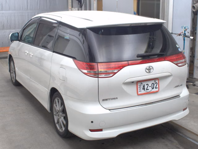 TOYOTA ESTIMA