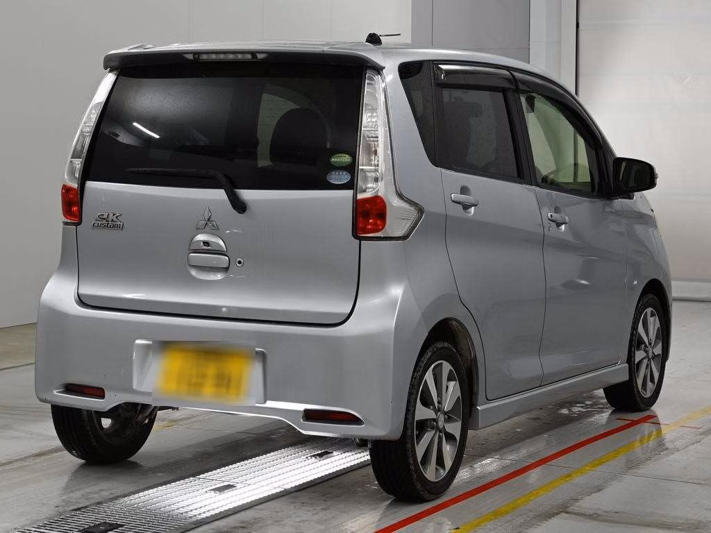 MITSUBISHI EK CUSTOM
