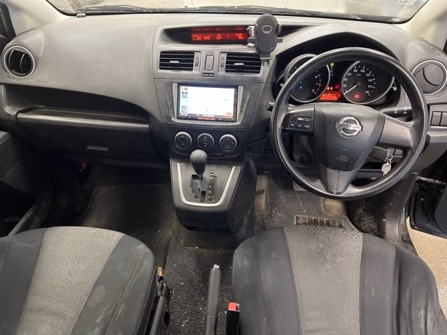 NISSAN LAFESTA