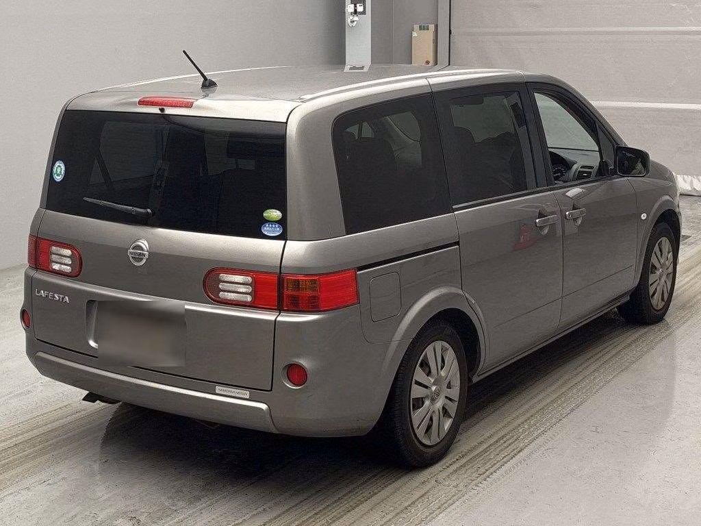 NISSAN LAFESTA
