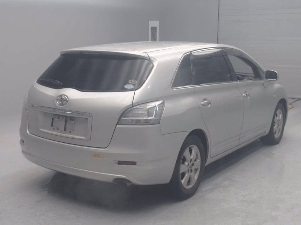 TOYOTA MARK X ZIO
