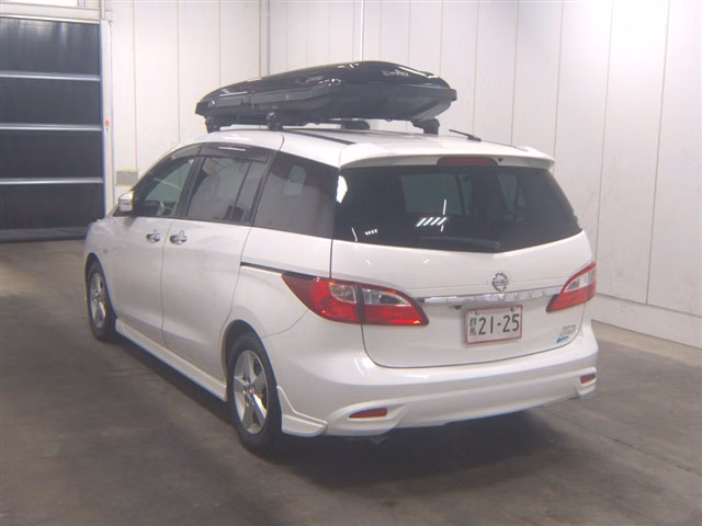 NISSAN LAFESTA