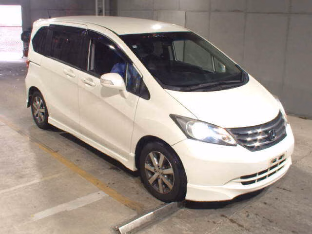HONDA FREED