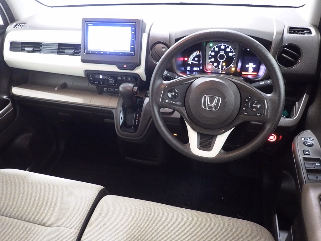 HONDA N-WGN