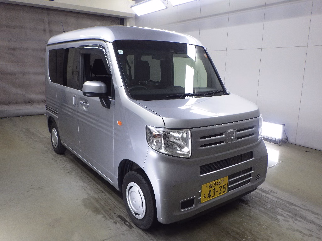 HONDA N-VAN