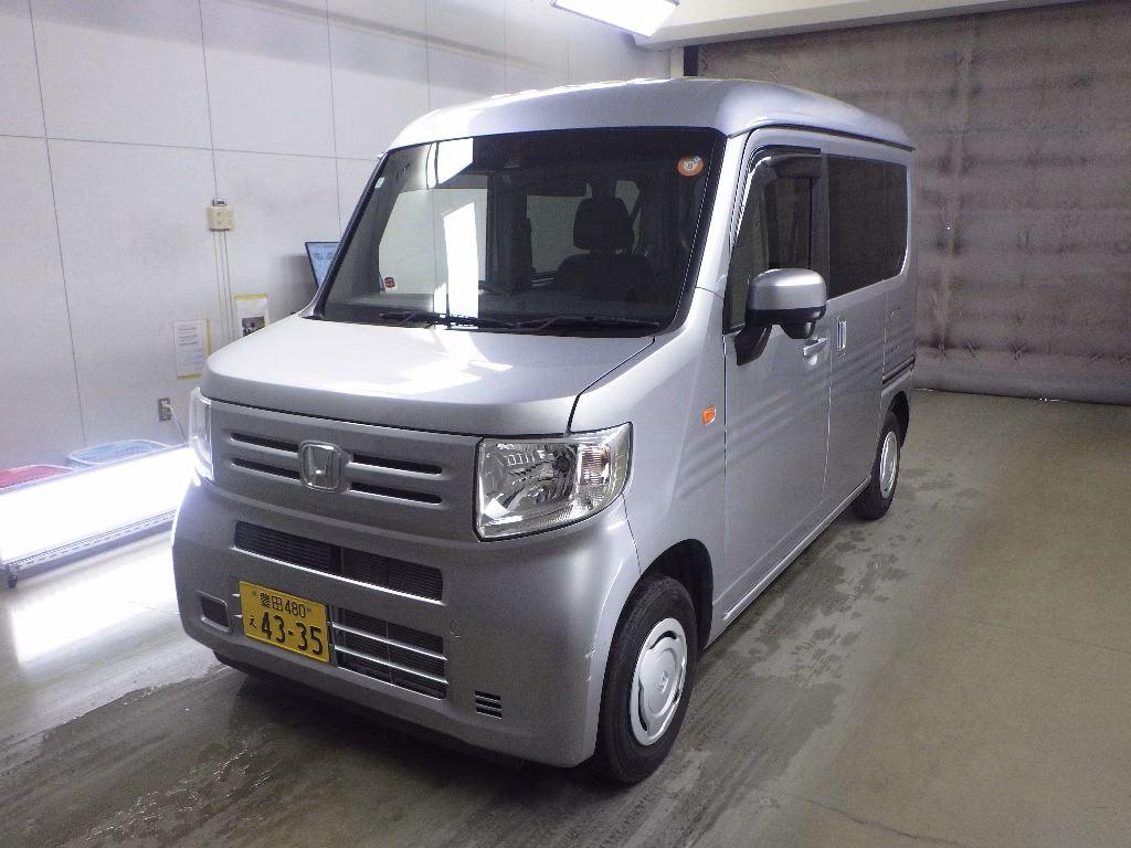 HONDA N-VAN