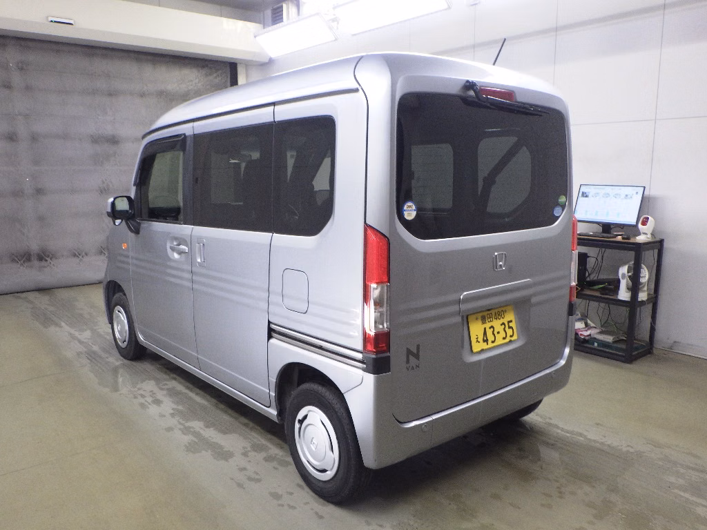 HONDA N-VAN