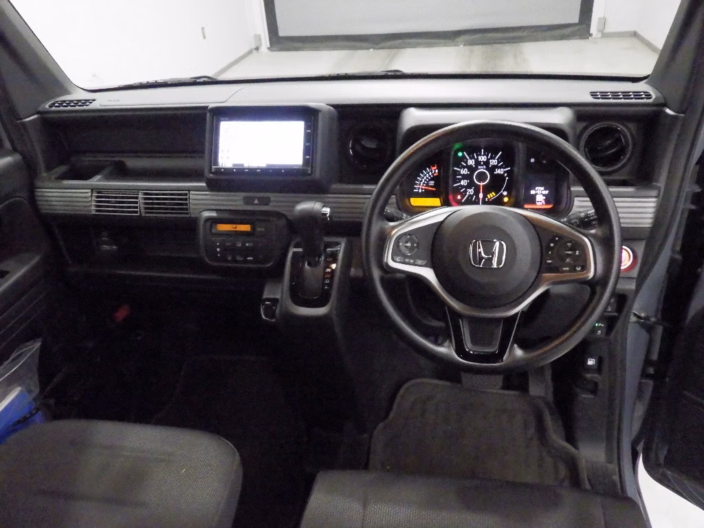 HONDA N-VAN