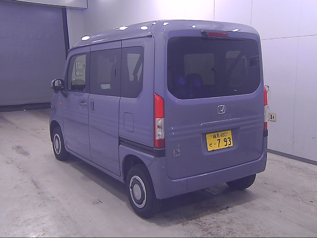 HONDA N-VAN