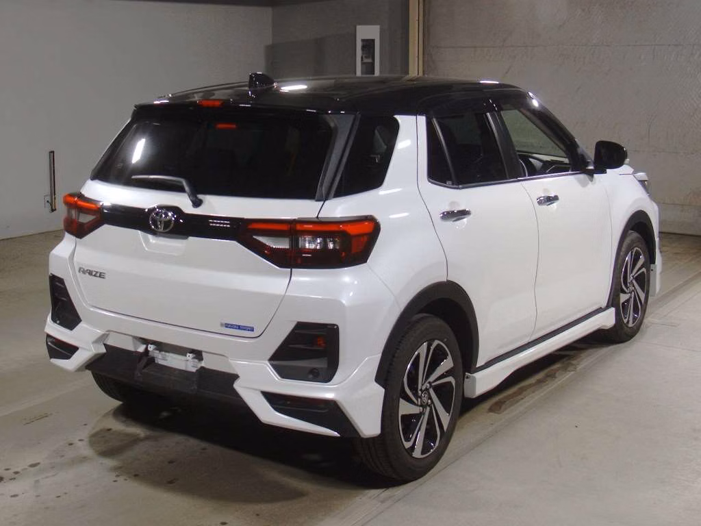 TOYOTA RAIZE