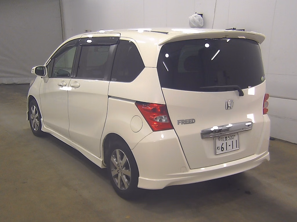 HONDA FREED