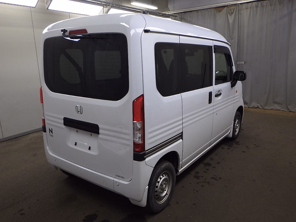 HONDA N-VAN