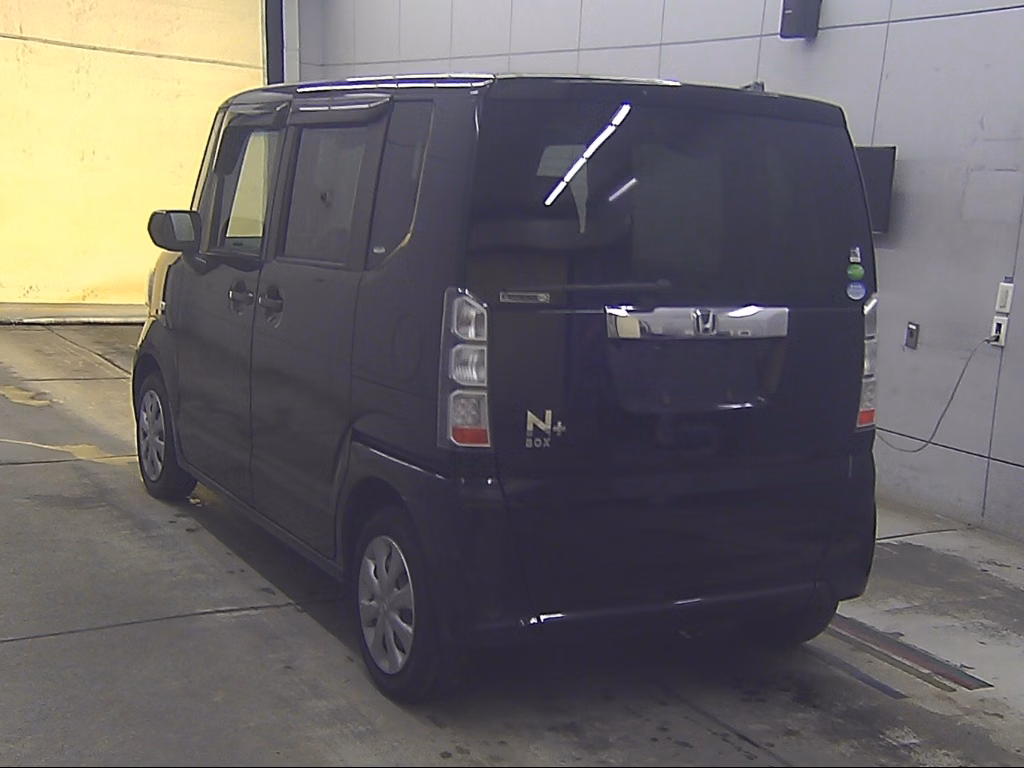 HONDA N-BOX+